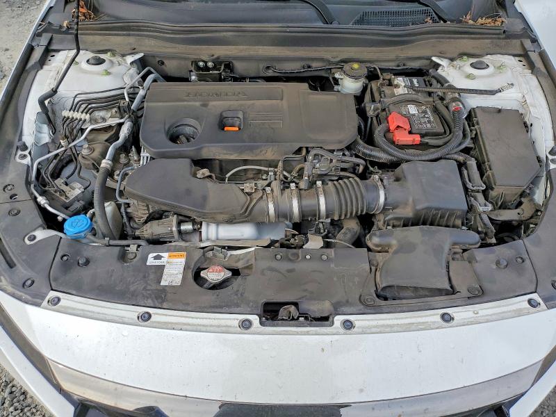 46108786 :رقم المزاد ، 1HGCV2F37NA006635 vin ، 2022 Honda Accord مزاد بيع