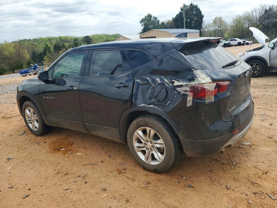 47439976 :رقم المزاد ، 3GNKBBRA8MS502013 vin ، 2021 Chevrolet Blazer مزاد بيع