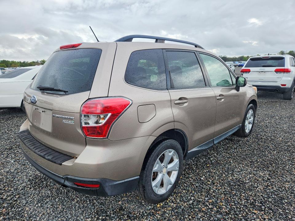 Продажа на аукционе авто 2015 Subaru Forester, vin: JF2SJADCXFH460956, номер лота: 45757256