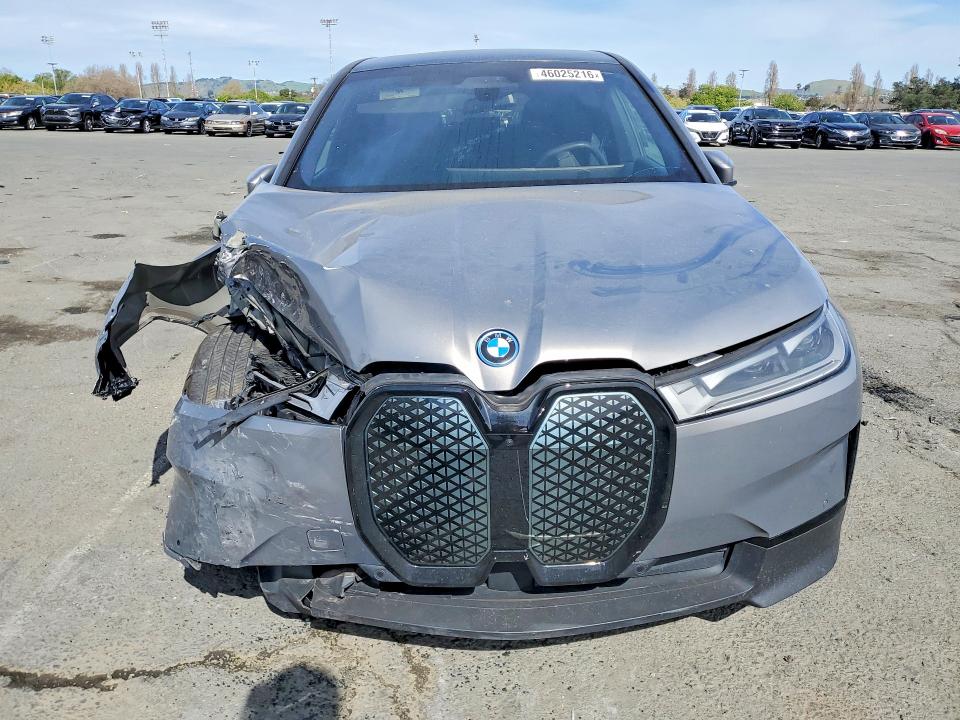 2025 Bmw Ix მანქანა იყიდება აუქციონზე, vin: WB523CF08SCT44004, აუქციონის ნომერი: 46025216