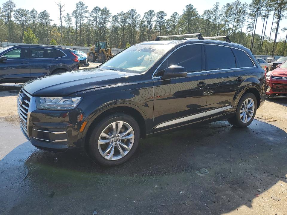 Продажа на аукционе авто 2018 Audi Q7, vin: WA1LAAF70JD000704, номер лота: 46236326