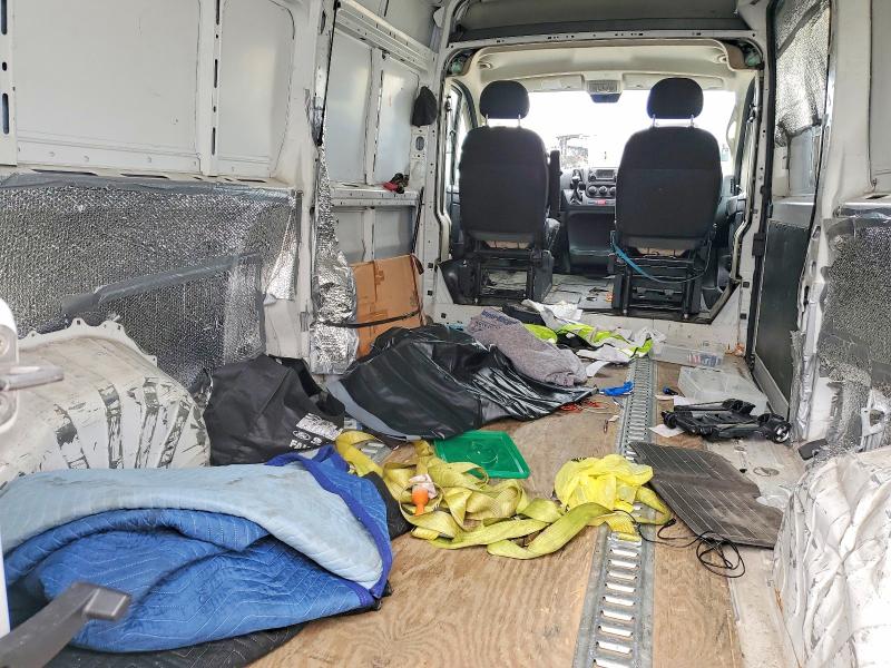 45833806 :رقم المزاد ، 3C6TRVDG4LE101519 vin ، 2020 Ram Promaster 2500 مزاد بيع