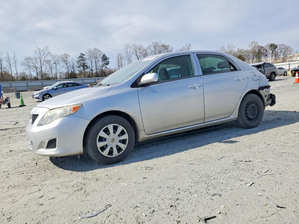 45769256 :رقم المزاد ، 2T1BU4EE1AC252484 vin ، 2010 Toyota Corolla مزاد بيع