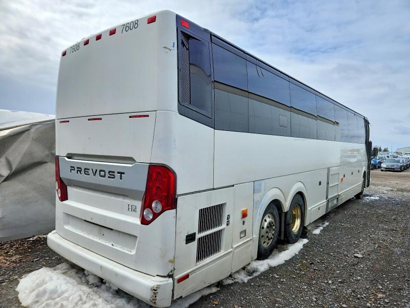 46446386 :رقم المزاد ، 2PCH33494GC713104 vin ، 2016 Prevost Bus مزاد بيع
