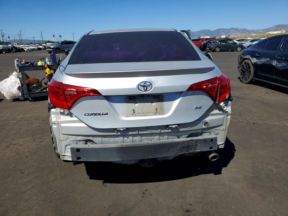 2017 Toyota Corolla მანქანა იყიდება აუქციონზე, vin: 5YFBURHE1HP621704, აუქციონის ნომერი: 79076845