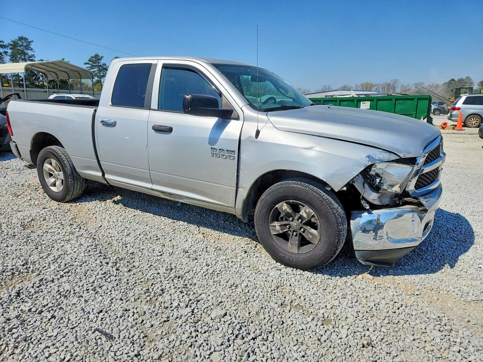 46942186 :رقم المزاد ، 1C6RR6GG8HS695340 vin ، 2017 Ram 1500 مزاد بيع