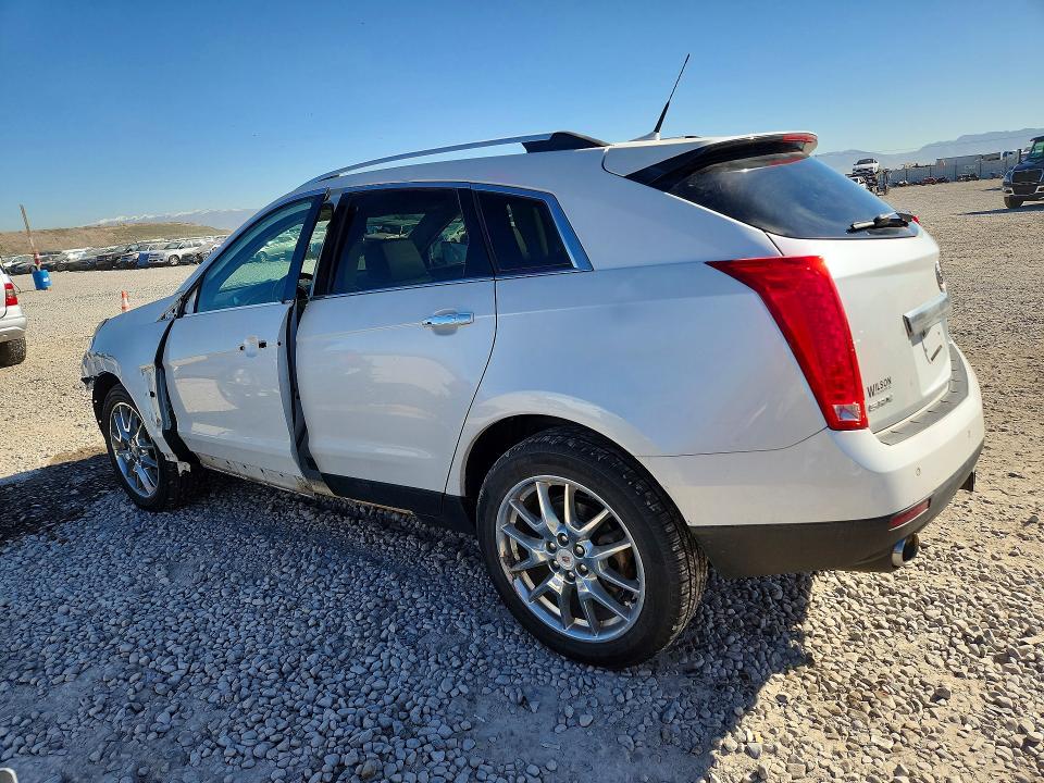 46759676 :رقم المزاد ، 3GYFNDE34DS530423 vin ، 2013 Cadillac Srx مزاد بيع