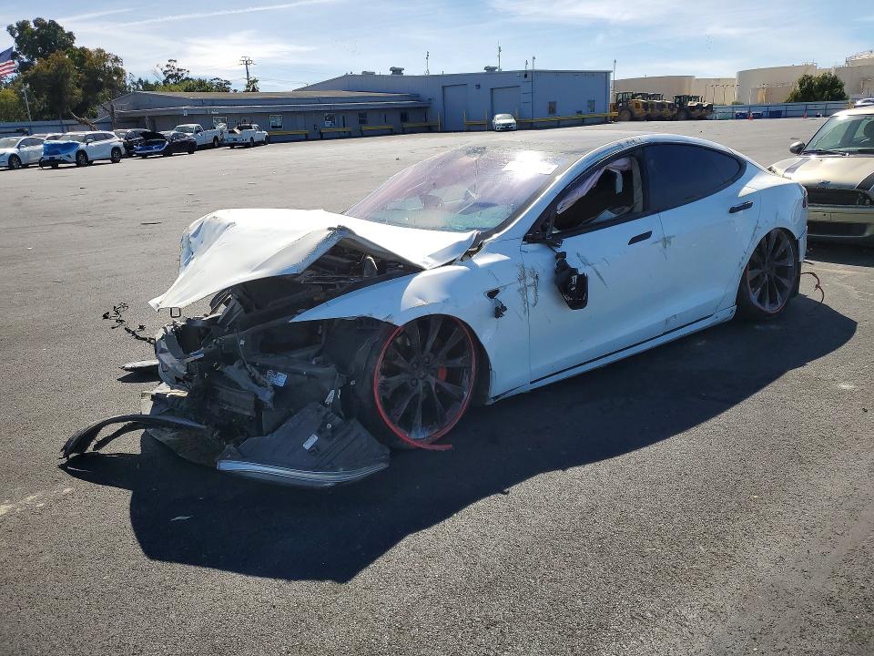 Auction sale of the 2018 Tesla Model S, vin: 5YJSA1E25JF247913, lot number: 47559806