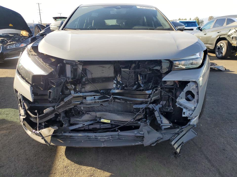 2025 Audi Q4 E-tron მანქანა იყიდება აუქციონზე, vin: WA13UBFZ5SP044390, აუქციონის ნომერი: 79754925