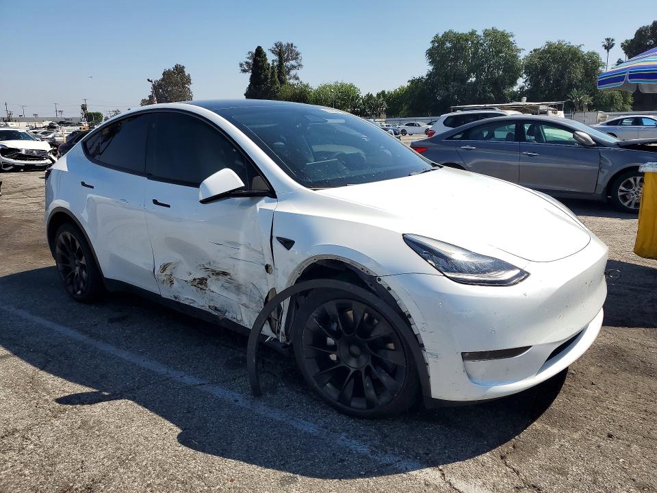 Продажа на аукционе авто 2022 Tesla Model Y, vin: 7SAYGDEE7NF410431, номер лота: 47408416