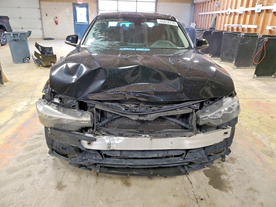 2014 Bmw 328 მანქანა იყიდება აუქციონზე, vin: WBA3B5G54ENS07827, აუქციონის ნომერი: 45918776