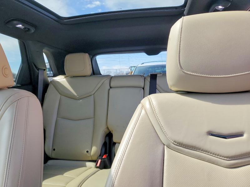 46559706 :رقم المزاد ، 1GYKNDRS2HZ312330 vin ، 2017 Cadillac Xt5 مزاد بيع