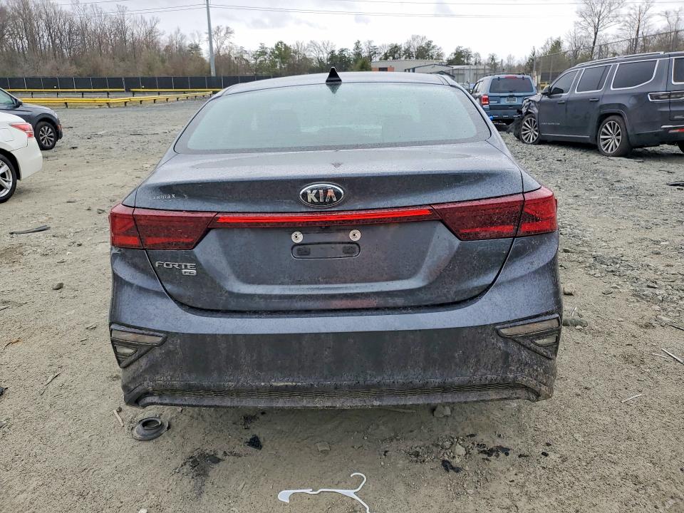 45604796 :رقم المزاد ، 3KPF24AD7KE095440 vin ، 2019 Kia Forte مزاد بيع