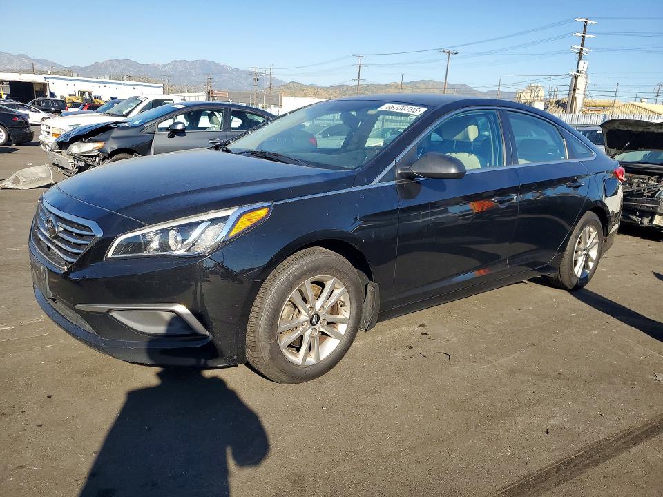 46736796 :رقم المزاد ، 5NPE24AF4HH473358 vin ، 2017 Hyundai Sonata مزاد بيع