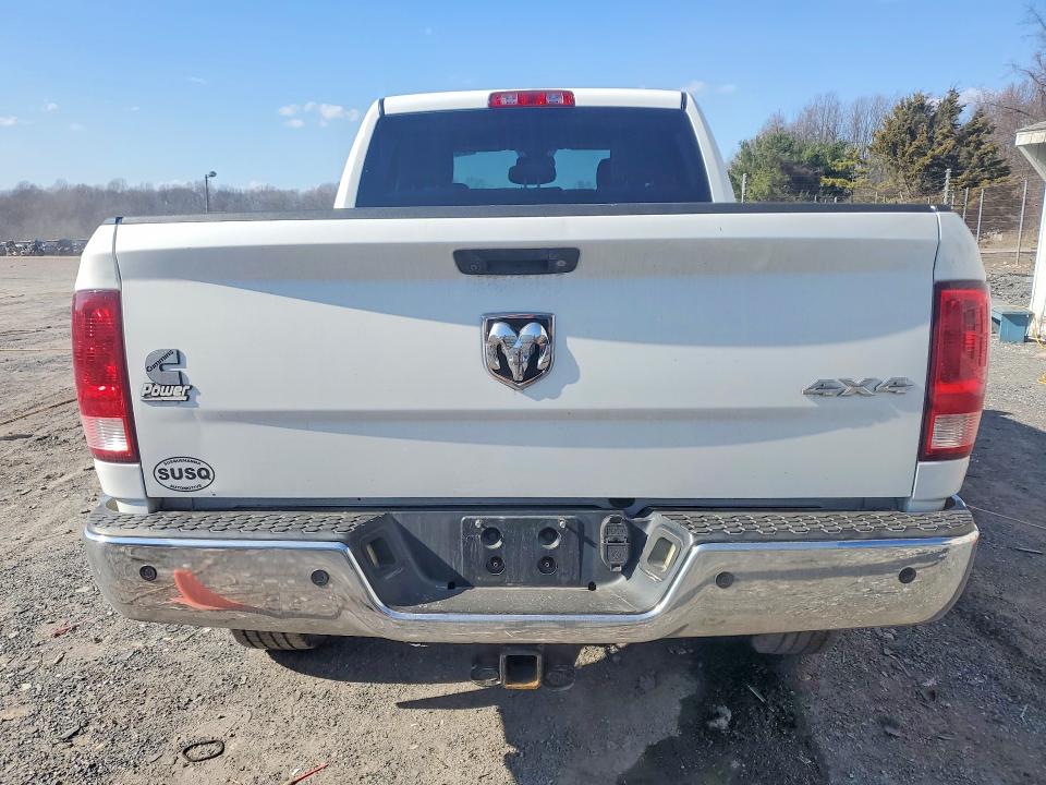 78131055 :رقم المزاد ، 3C6UR5CL1EG322201 vin ، 2014 Ram 2500 مزاد بيع