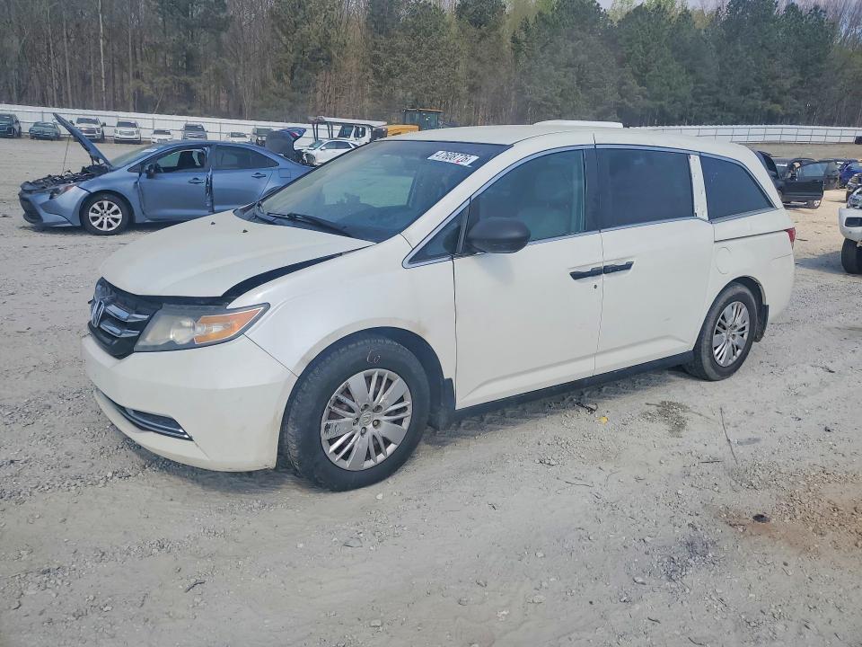 47608776 :رقم المزاد ، 5FNRL5H26FB129954 vin ، 2015 Honda Odyssey مزاد بيع