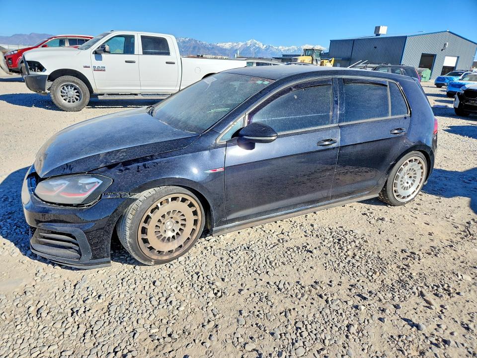 46762316 :رقم المزاد ، 3VW6T7AU5KM002612 vin ، 2019 Volkswagen Gti مزاد بيع
