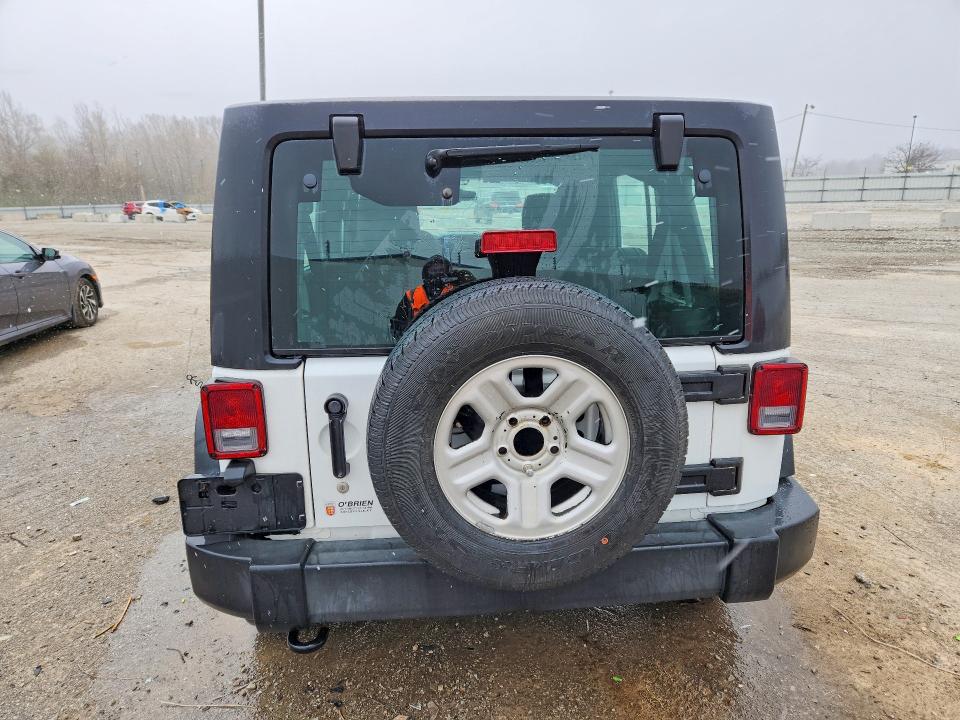 46108206 :رقم المزاد ، 1C4BJWDG8HL699646 vin ، 2017 Jeep Wrangler Unlimited مزاد بيع