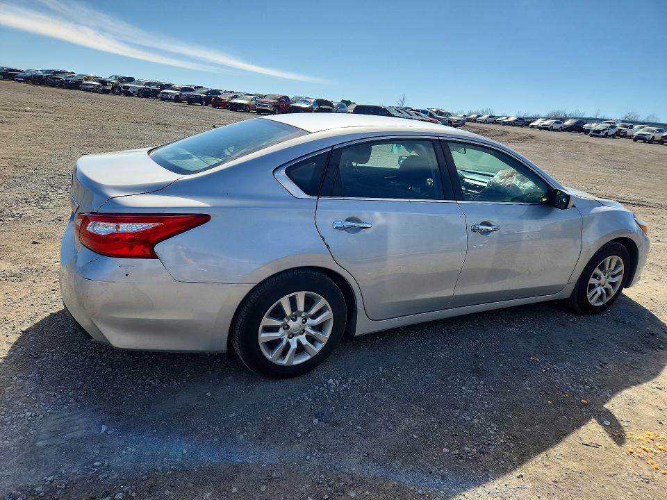 Aukcja sprzedaży 2017 Nissan Altima, vin: 1N4AL3AP9HN356055, numer aukcji: 45993476
