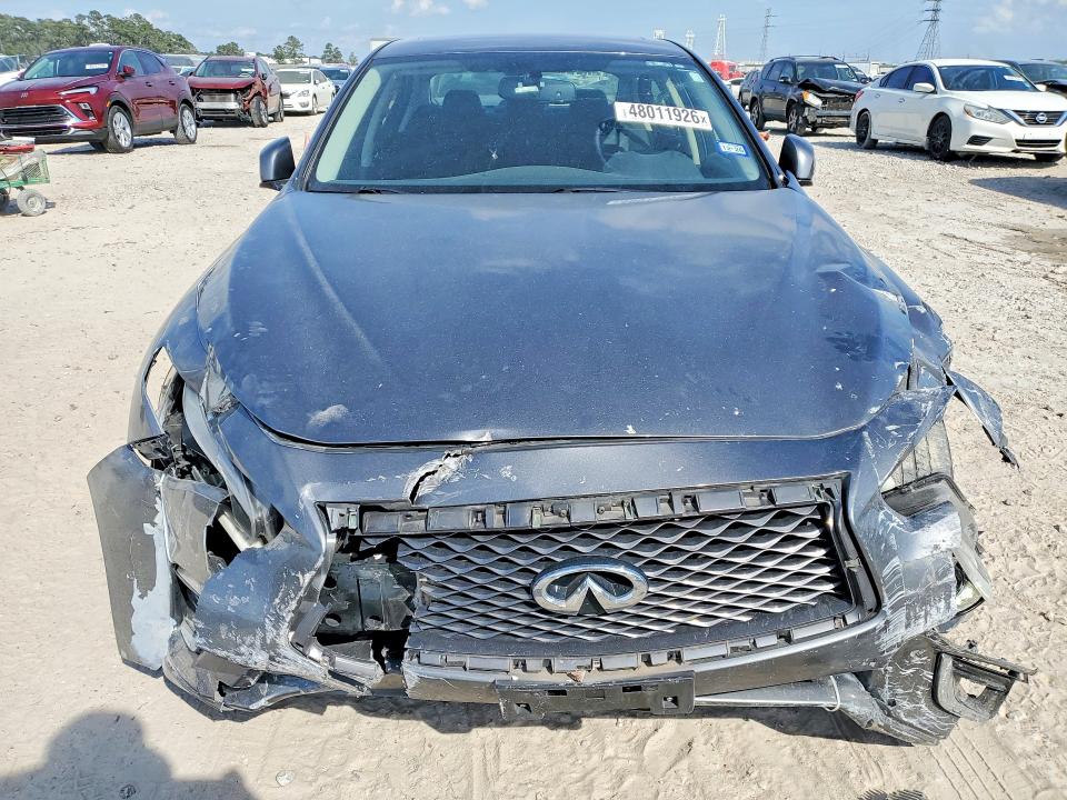 48011926 :رقم المزاد ، JN1EV7AR9JM443001 vin ، 2018 Infiniti Q50 مزاد بيع