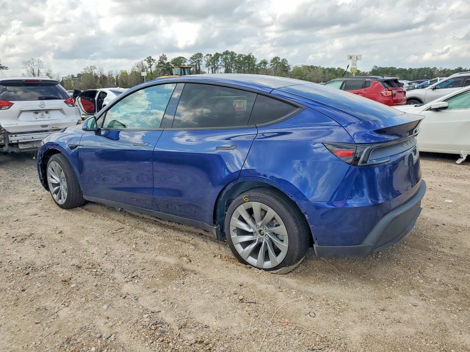 79926015 :رقم المزاد ، 7SAYGDEE9TA457289 vin ، 2026 Tesla Model Y مزاد بيع