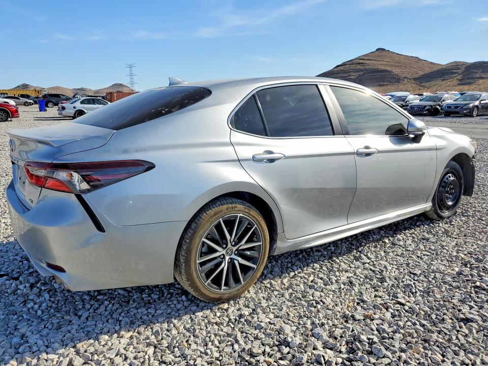 2023 Toyota Camry მანქანა იყიდება აუქციონზე, vin: 4T1G11AK8PU758202, აუქციონის ნომერი: 47113946