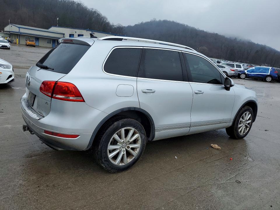 79654555 :رقم المزاد ، WVGEF9BP2ED015260 vin ، 2014 Volkswagen Touareg مزاد بيع