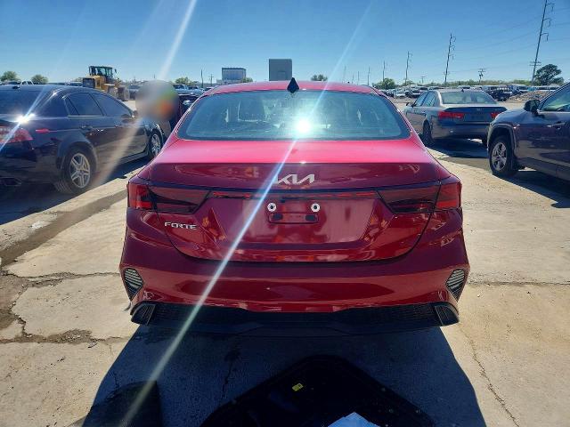2024 Kia Forte მანქანა იყიდება აუქციონზე, vin: 3KPF24ADXRE809443, აუქციონის ნომერი: 41829766