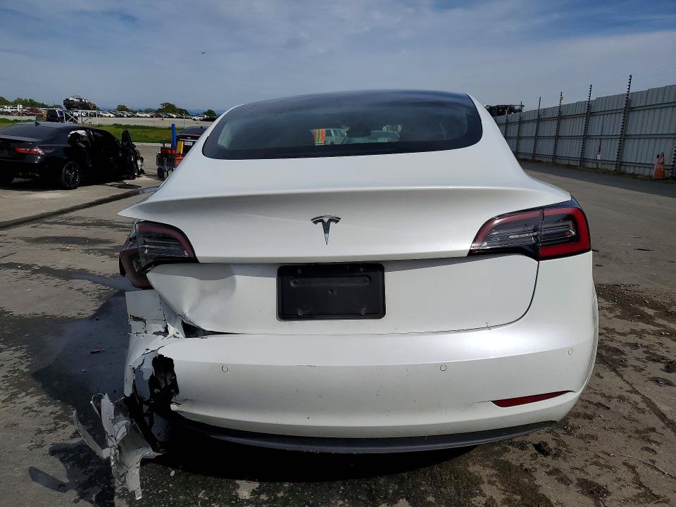 41811826 :رقم المزاد ، 5YJ3E1EA8LF802470 vin ، 2020 Tesla Model 3 مزاد بيع
