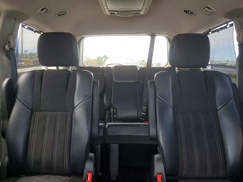 45743716 :رقم المزاد ، 2C4RC1CG3ER328829 vin ، 2014 Chrysler Town & Country مزاد بيع