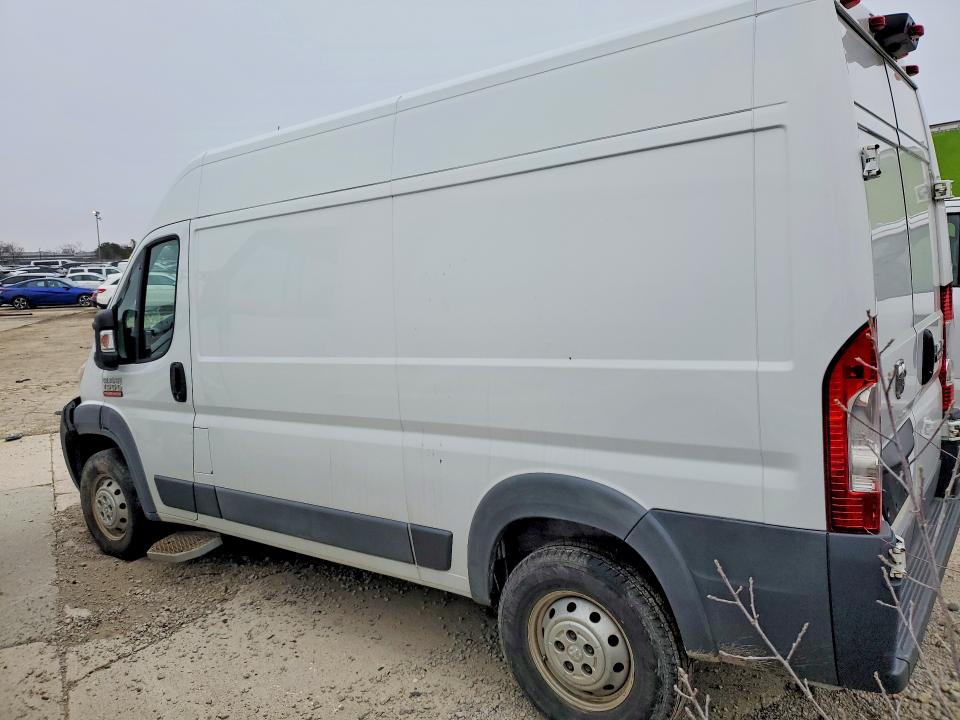 47657856 :رقم المزاد ، 3C6TRVBG3FE520081 vin ، 2015 Ram Promaster 1500 مزاد بيع