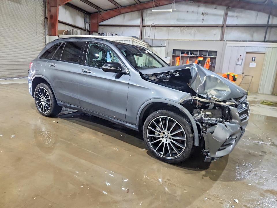 79801205 :رقم المزاد ، WDC0G4JB3JV101972 vin ، 2018 Mercedes-benz Glc مزاد بيع