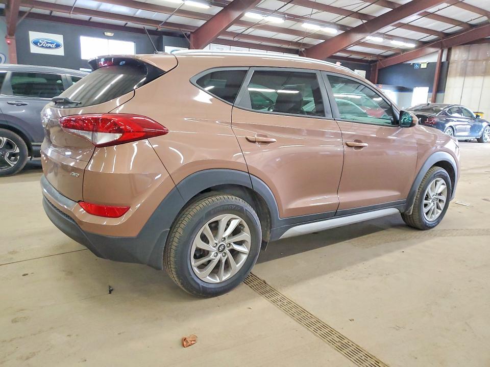 2017 Hyundai Tucson მანქანა იყიდება აუქციონზე, vin: KM8J3CA47HU384728, აუქციონის ნომერი: 47866426