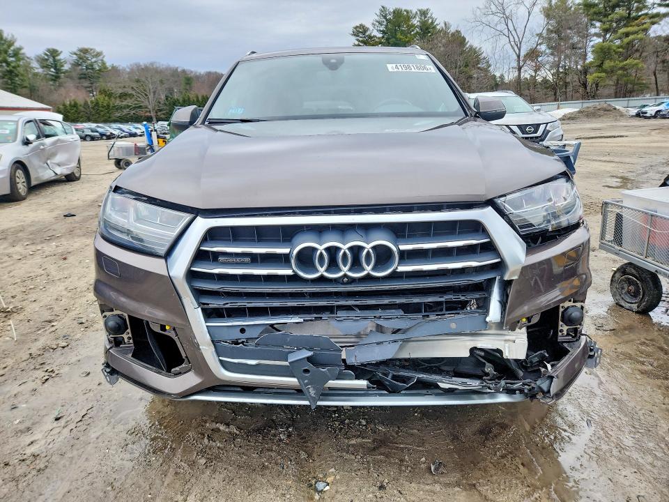 Продажа на аукционе авто 2017 Audi Q7, vin: WA1LAAF75HD056048, номер лота: 41981806