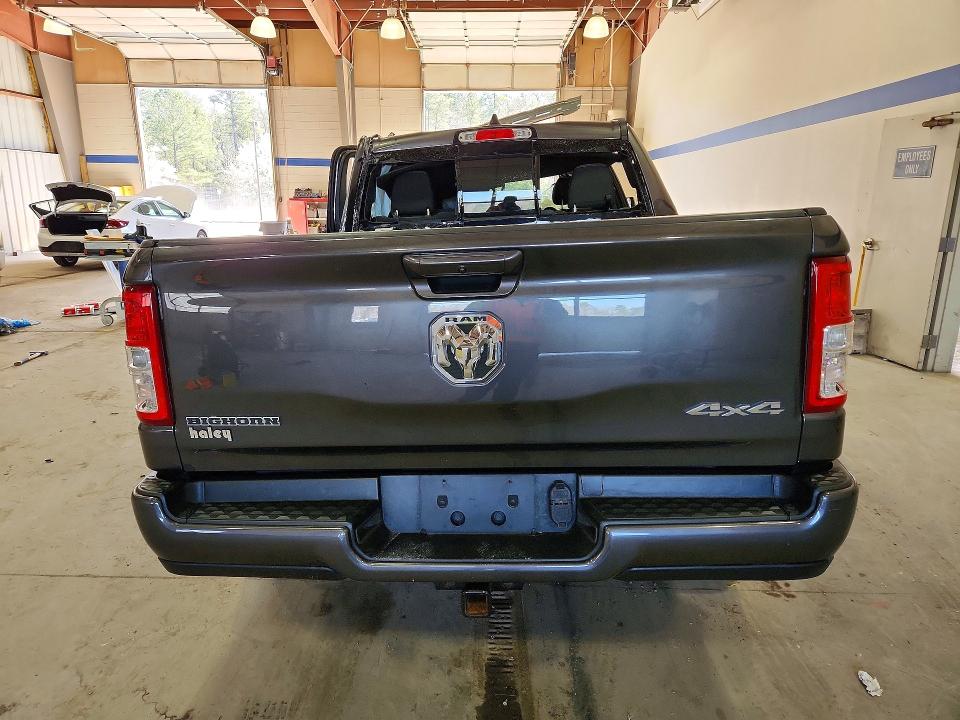 Продажа на аукционе авто 2022 Ram 1500, vin: 1C6RRFFGXNN423982, номер лота: 46627596