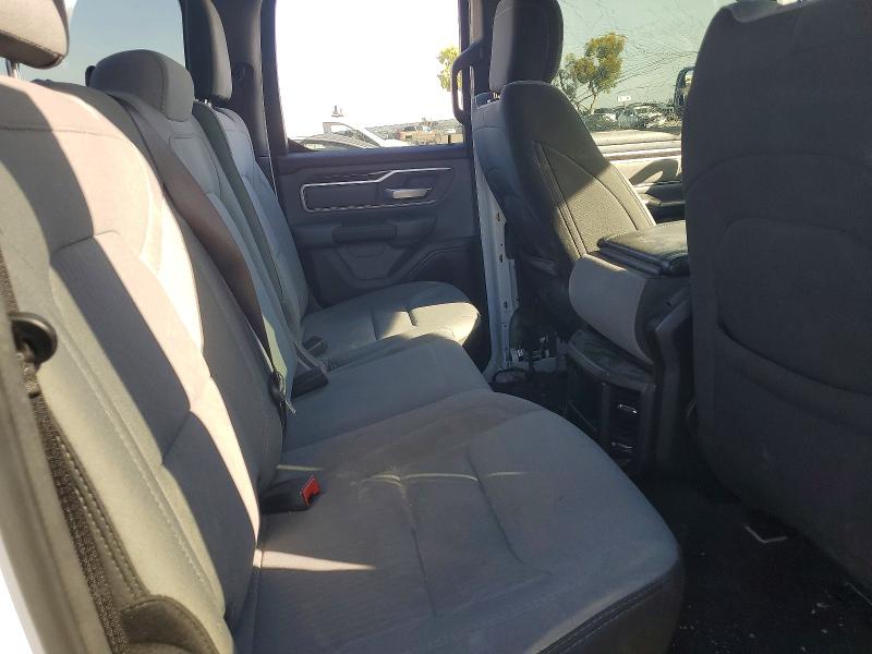 41824036 :رقم المزاد ، 1C6RREBT8NN125511 vin ، 2022 Ram 1500 مزاد بيع
