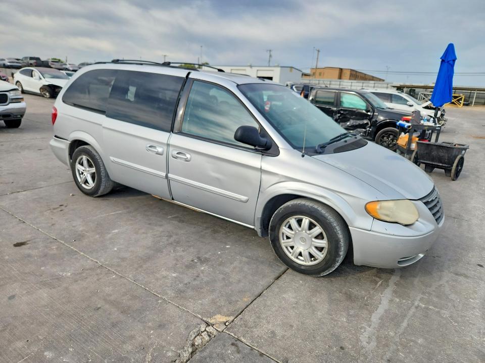 47371006 :رقم المزاد ، 2A4GP54L96R812935 vin ، 2006 Chrysler Town & Country مزاد بيع