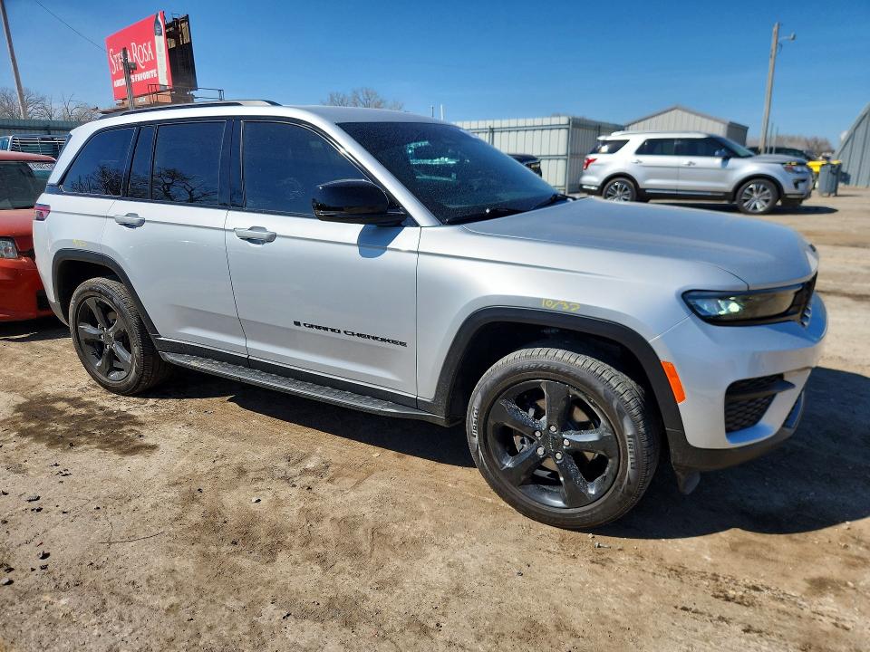 2022 Jeep Grand Cherokee მანქანა იყიდება აუქციონზე, vin: 1C4RJHAG9N8616609, აუქციონის ნომერი: 46568586