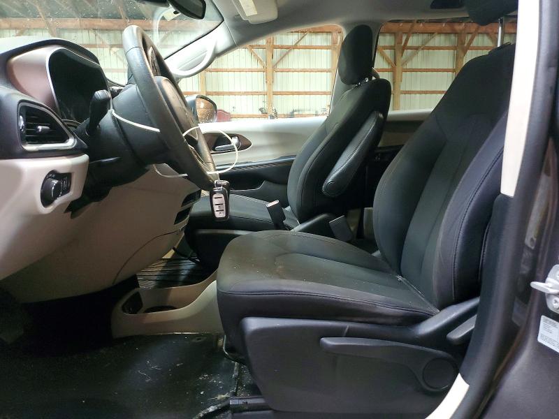 48065856 :رقم المزاد ، 2C4RC1CG0HR659646 vin ، 2017 Chrysler Pacifica مزاد بيع