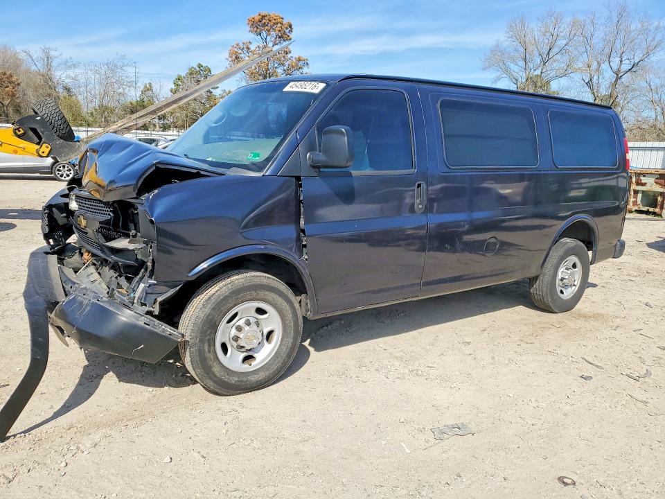 2014 Chevrolet Express G2500 მანქანა იყიდება აუქციონზე, vin: 1GCWGFCA0E1100128, აუქციონის ნომერი: 45495216