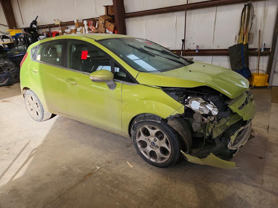 2013 Ford Fiesta მანქანა იყიდება აუქციონზე, vin: 3FADP4FJ3DM139696, აუქციონის ნომერი: 42045806