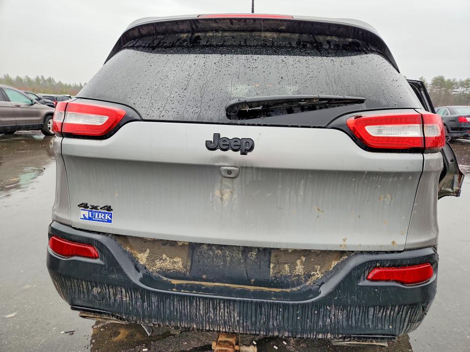 2015 Jeep Cherokee მანქანა იყიდება აუქციონზე, vin: 1C4PJMCS3FW769629, აუქციონის ნომერი: 47155696