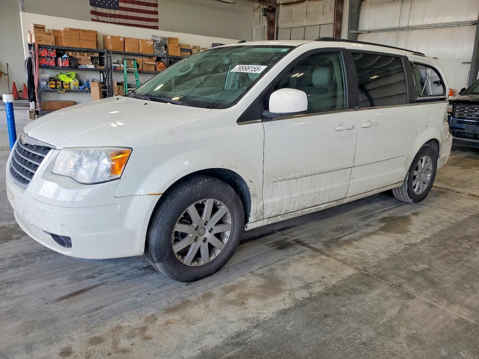 2008 Chrysler Town & Country მანქანა იყიდება აუქციონზე, vin: 2A8HR54P48R668200, აუქციონის ნომერი: 79998155