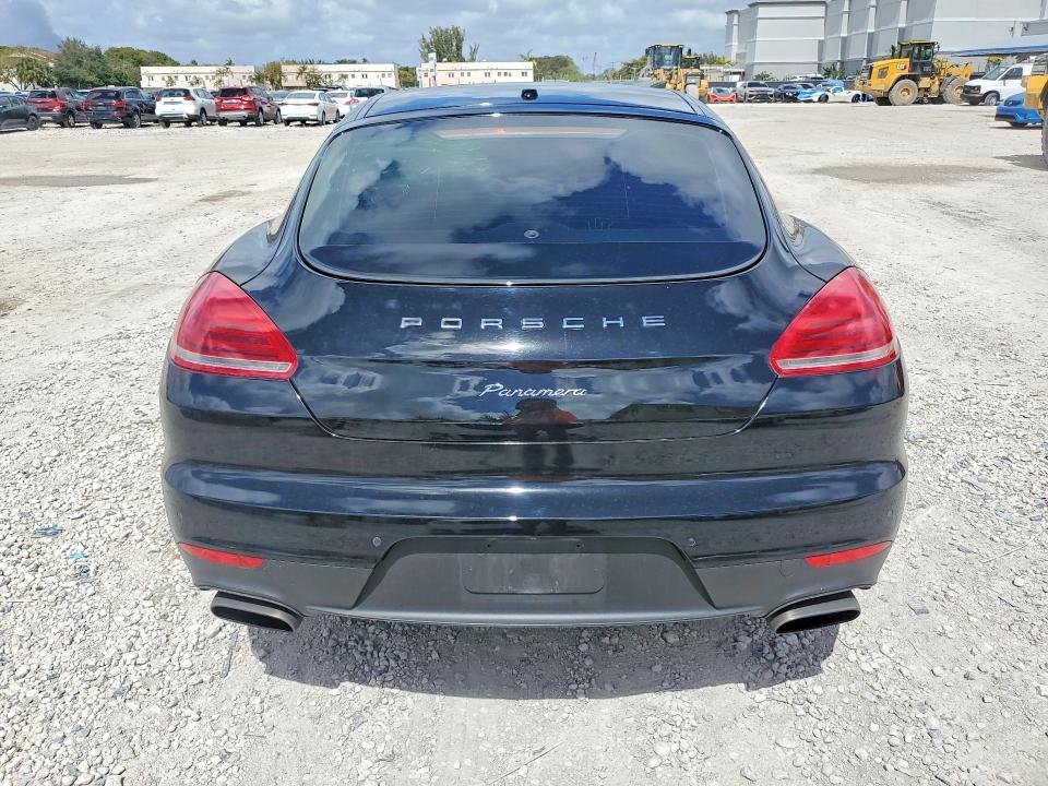 Продаж на аукціоні авто 2016 Porsche Panamera, vin: WP0AA2A7XGL006132, номер лоту: 79911655