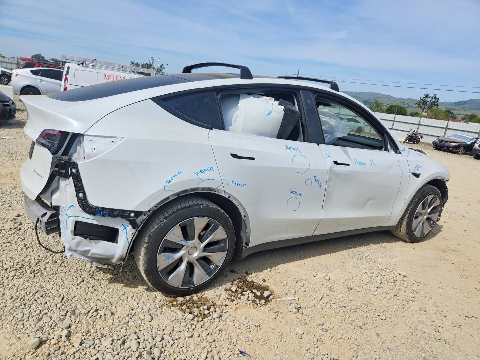 Продаж на аукціоні авто 2023 Tesla Model Y, vin: 7SAYGDEE2PF600897, номер лоту: 47294246