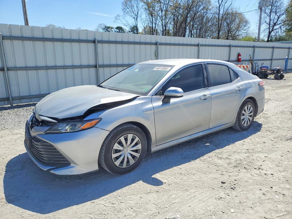 46810066 :رقم المزاد ، 4T1B31HK5KU515675 vin ، 2019 Toyota Camry Hybrid مزاد بيع