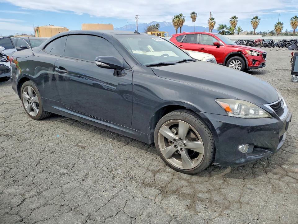 41814996 :رقم المزاد ، JTHFF2C2XB2514820 vin ، 2011 Lexus Is 250c مزاد بيع