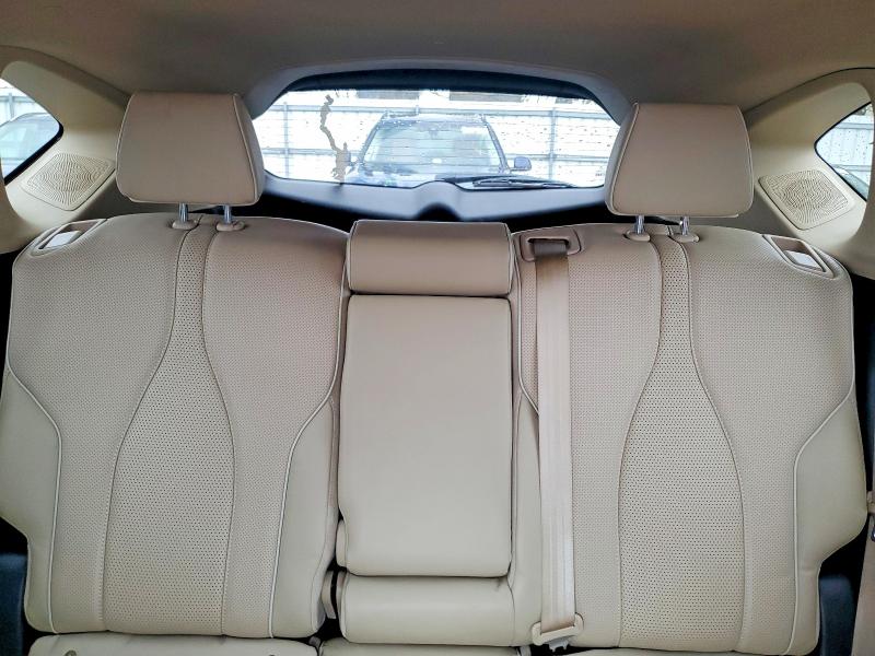 46087706 :رقم المزاد ، 5J8TC2H70LL017810 vin ، 2020 Acura Rdx مزاد بيع