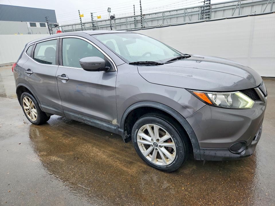 45844496 :رقم المزاد ، JN1BJ1CR3KW331292 vin ، 2019 Nissan Qashqai مزاد بيع