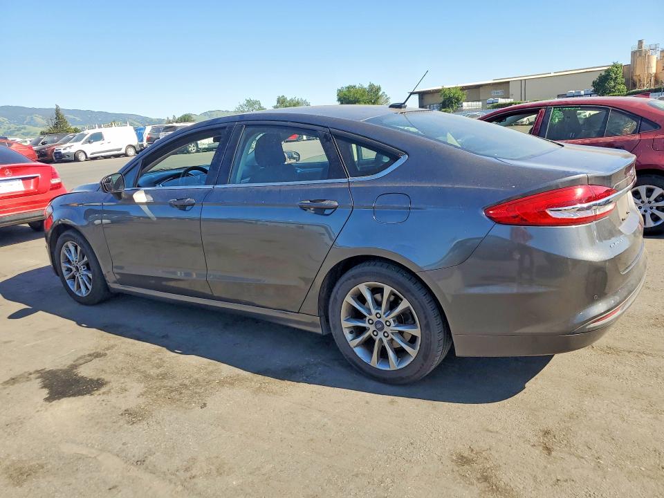 2017 Ford Fusion მანქანა იყიდება აუქციონზე, vin: 3FA6P0HDXHR275471, აუქციონის ნომერი: 47233796